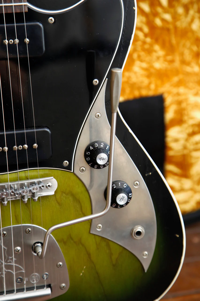 Novo Miris J Cats Eye Burst Electric Guitar - Image 7