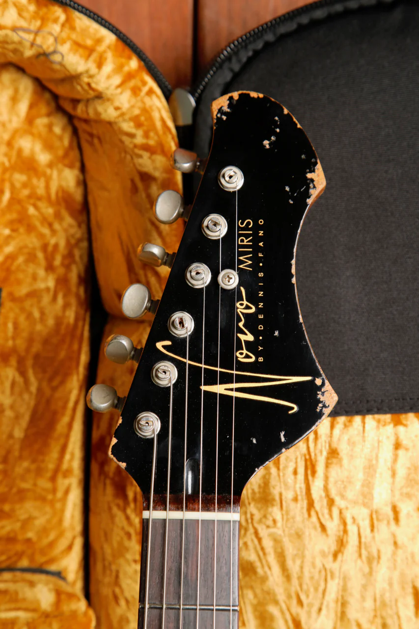 Novo Miris J Custom Lake Como Blue Electric Guitar - Image 3
