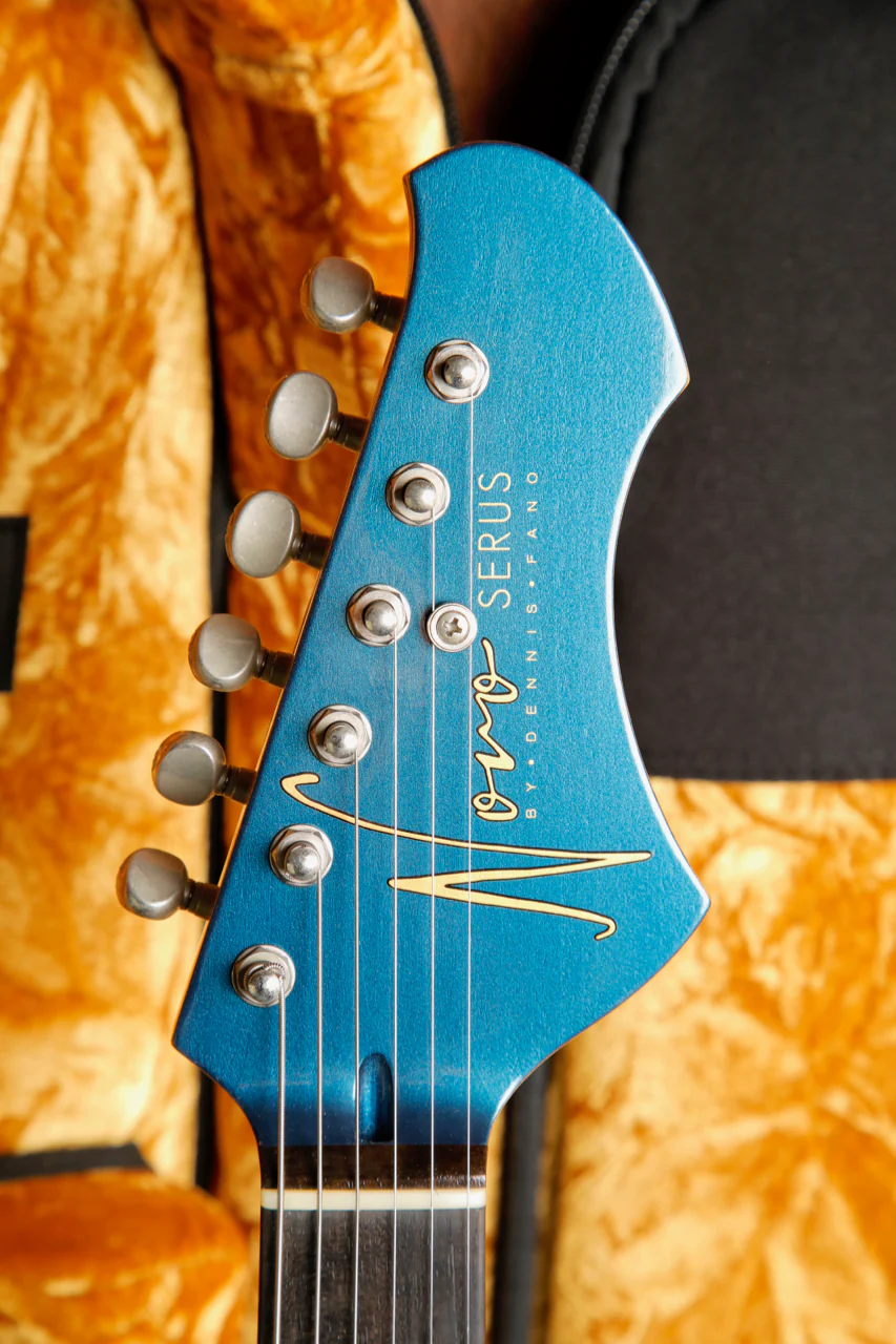 Novo Serus J Custom Lake Como Blue Electric Guitar - Image 3