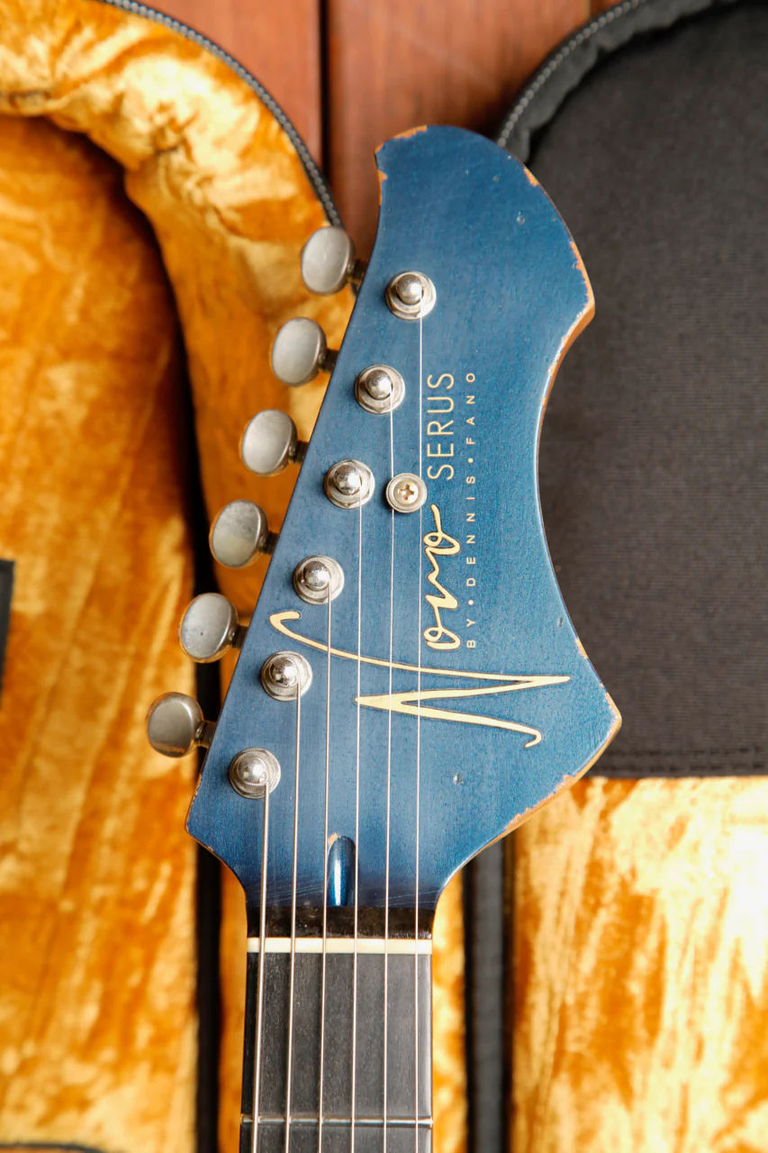 Novo Serus J Custom Lake Como Blue Electric Guitar - Image 3