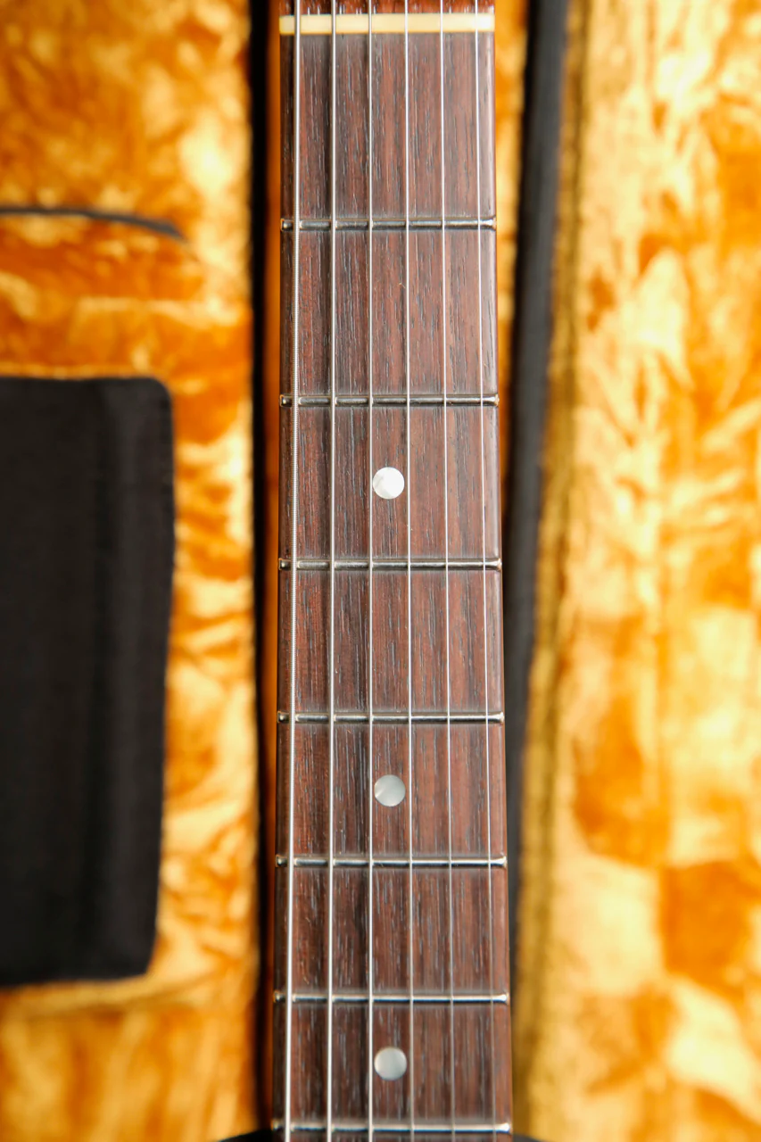Novo Solus F2 3-Tone Burst Electric Guitar - Image 4