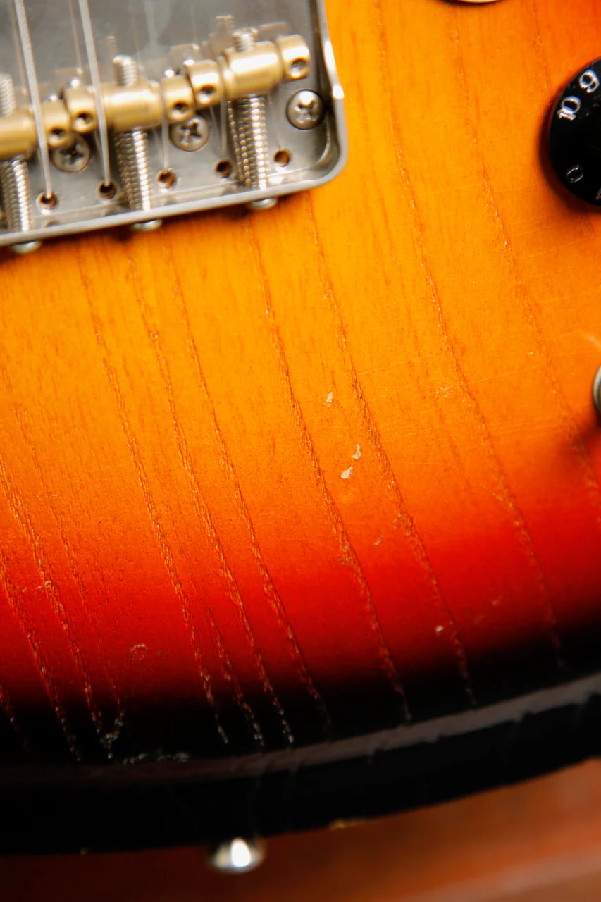 Novo Solus F2 3-Tone Burst Electric Guitar - Image 9