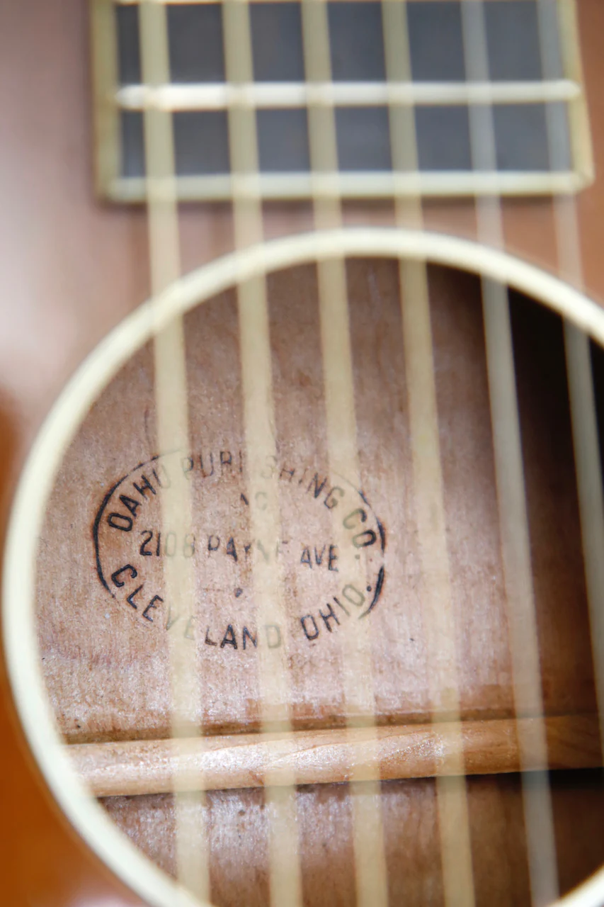 Oahu 71K Jumbo Acoustic Guitar Vintage 1937 Pre-Owned - Image 9