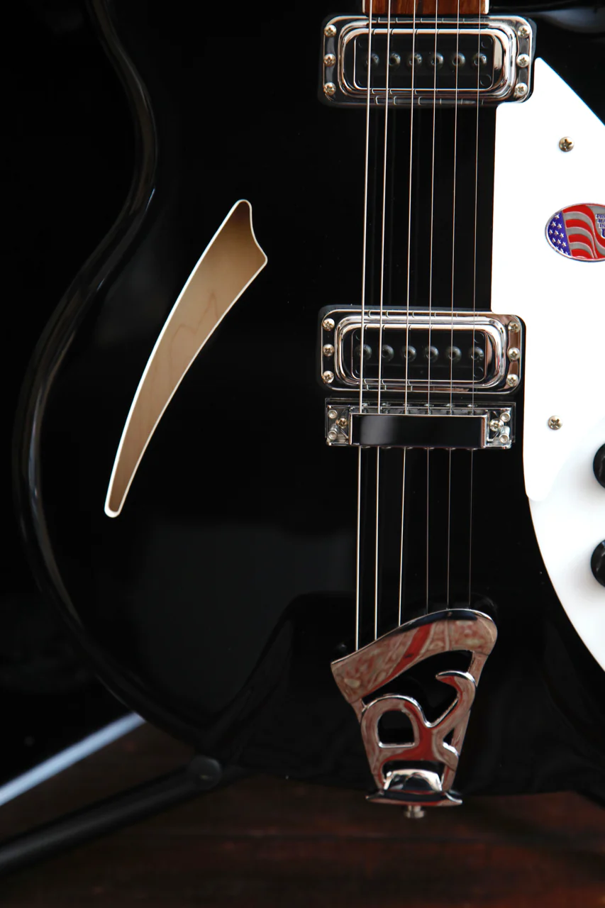 Rickenbacker 360 Jetglo Semi-Hollow Electric Guitar - Image 7