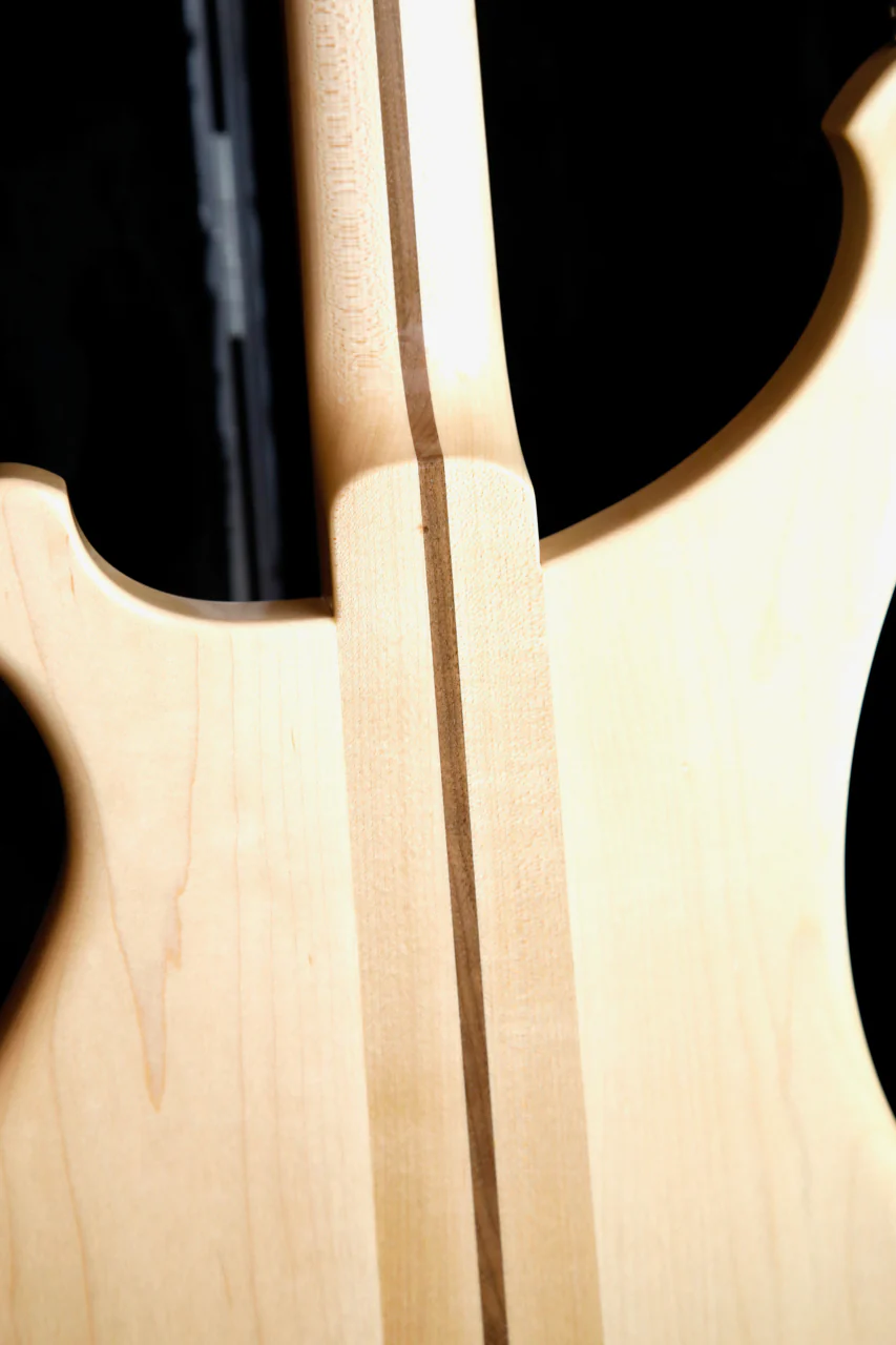 Rickenbacker 4003S Mapleglo Solidbody Electric Bass Guitar - Image 13