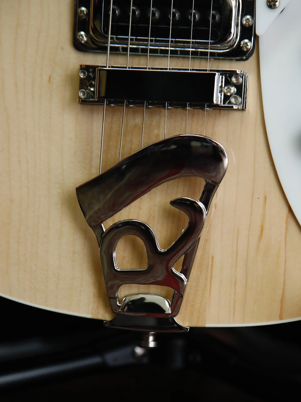 Rickenbacker 620 Mapleglo Solidbody Electric Guitar - Image 5