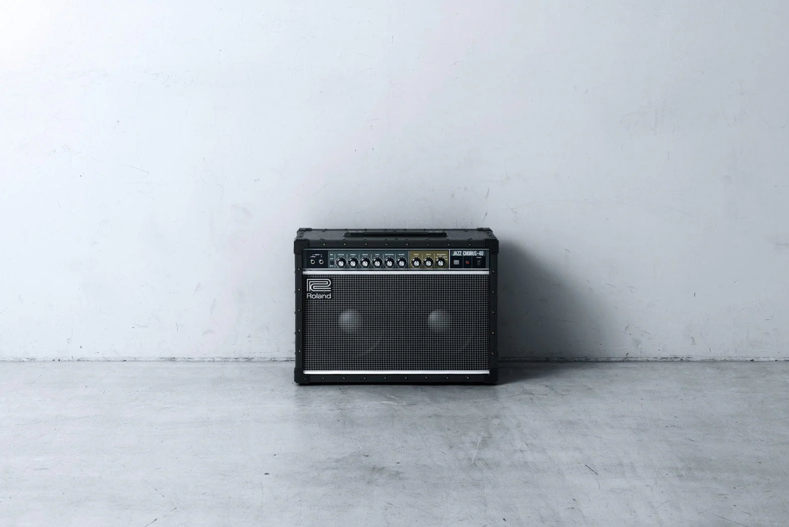 Roland Jazz Chorus JC-40 Amplifier - Image 6