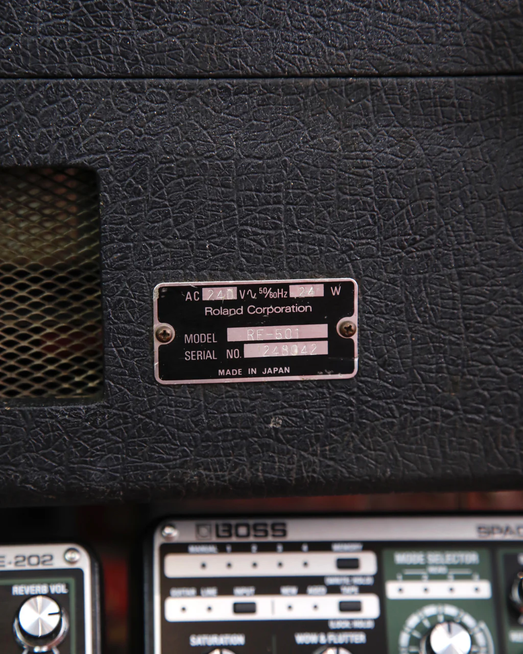 Roland RE-501 Chorus Echo Vintage Tape Echo/Reverb/Chorus Unit Pre-Owned - Image 6