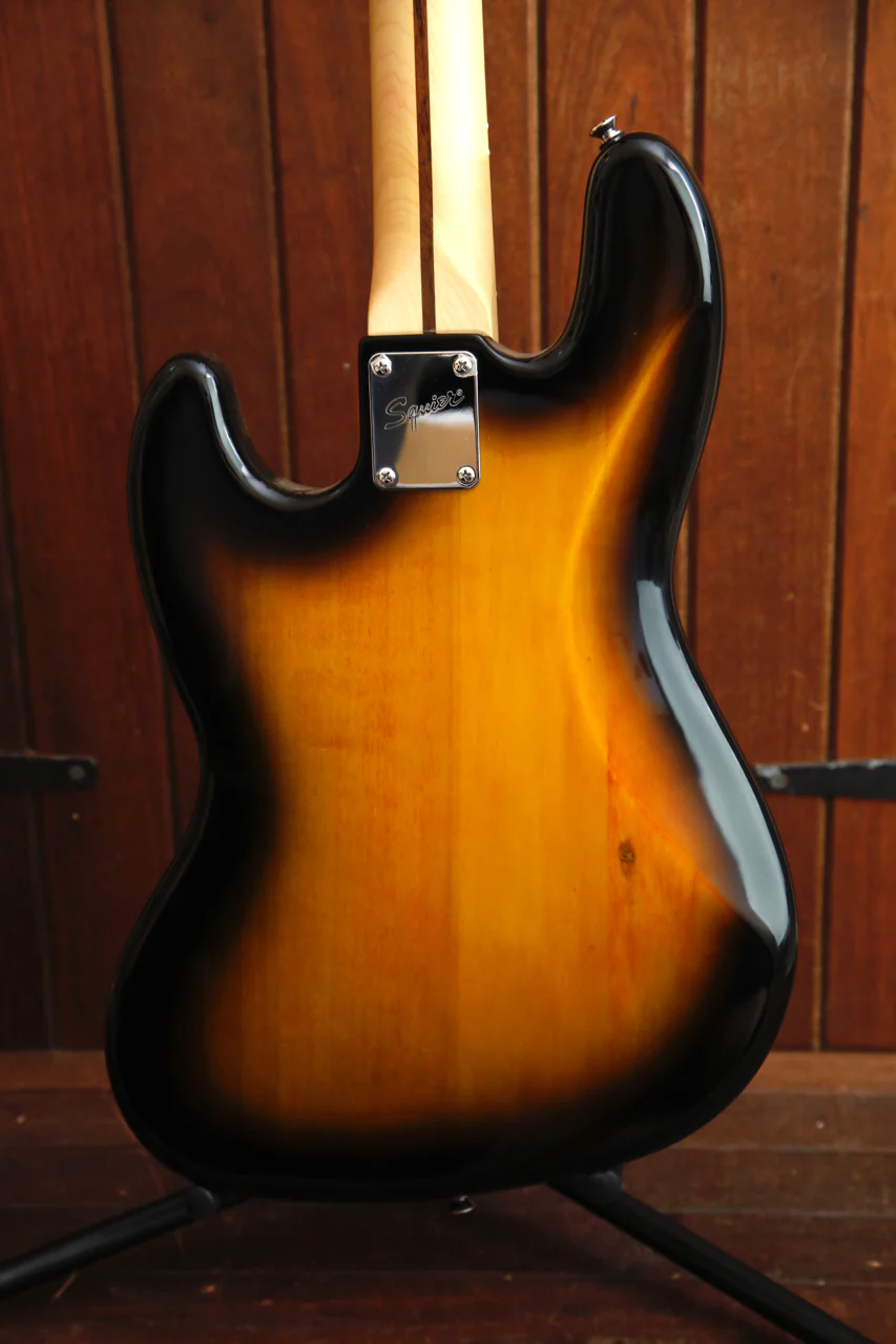 Squier Affinity Series Jazz Bass Sunburst Pre-Owned - Image 10