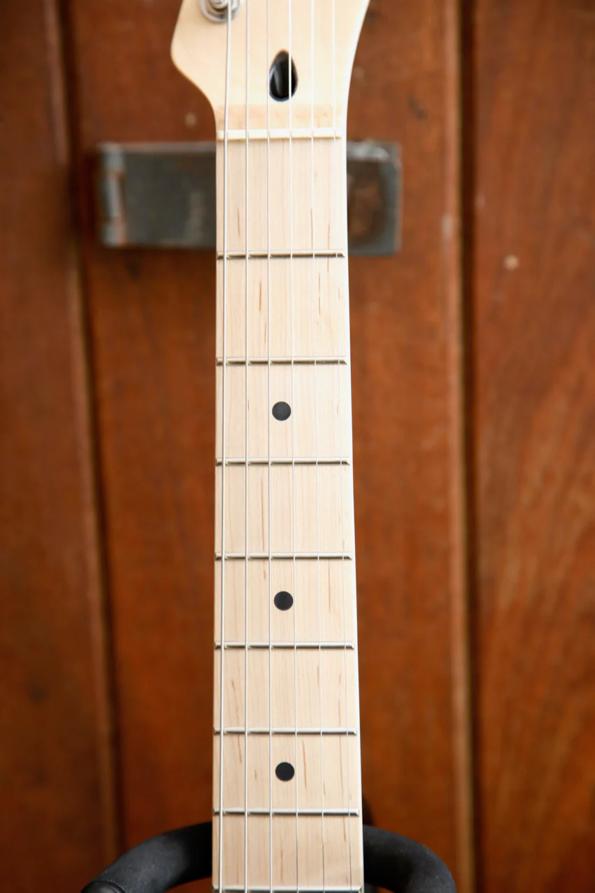 Squier Affinity Series Telecaster Thinline 3-Colour Sunburst Electric Guitar - Image 4
