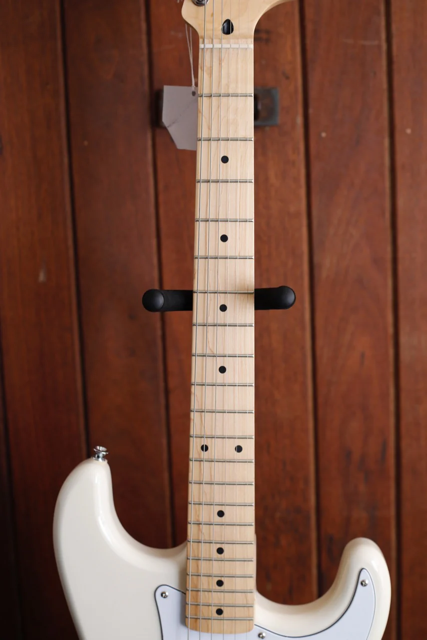 Squier Affinity Stratocaster Electric Guitar Olympic White - Image 5