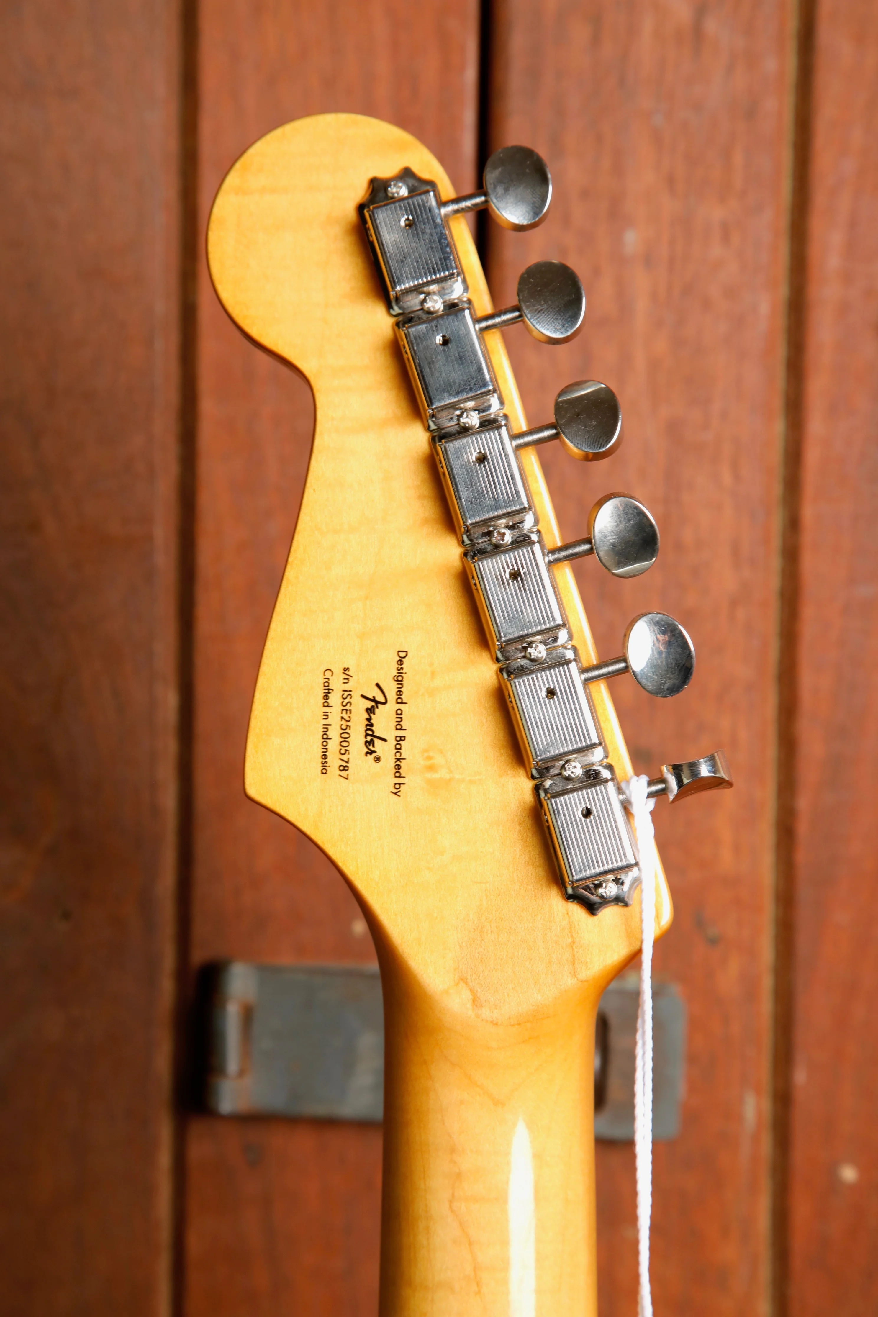 Squier Classic Vibe '50s Stratocaster HT Surf Green Electric Guitar - Image 12