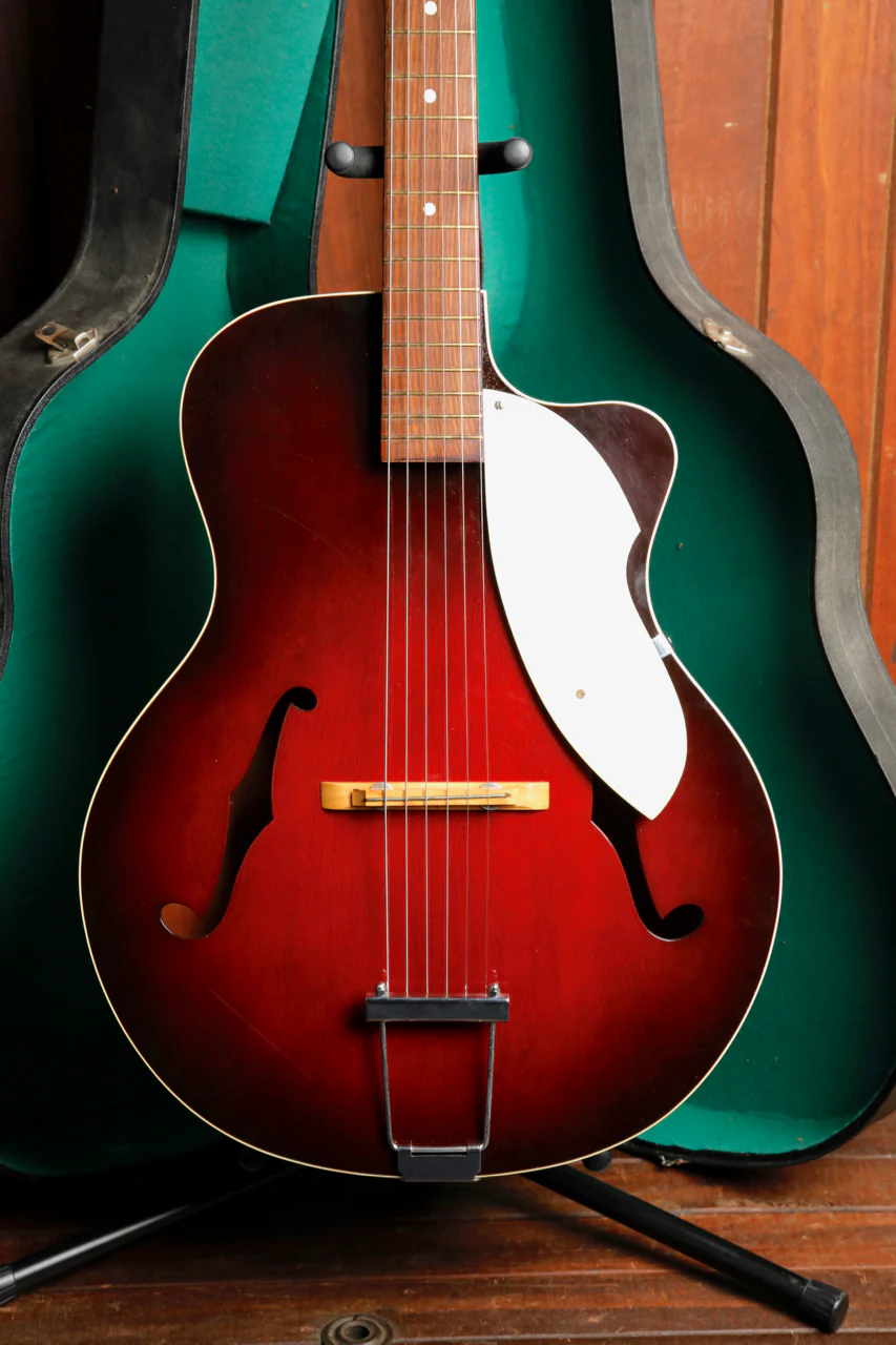 Stradivarius Special (Maton) Archtop Acoustic Vintage Pre-Owned