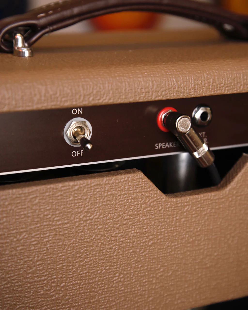 Suhr Hombre 1x12" Tube Guitar Amplifier Combo - Image 6