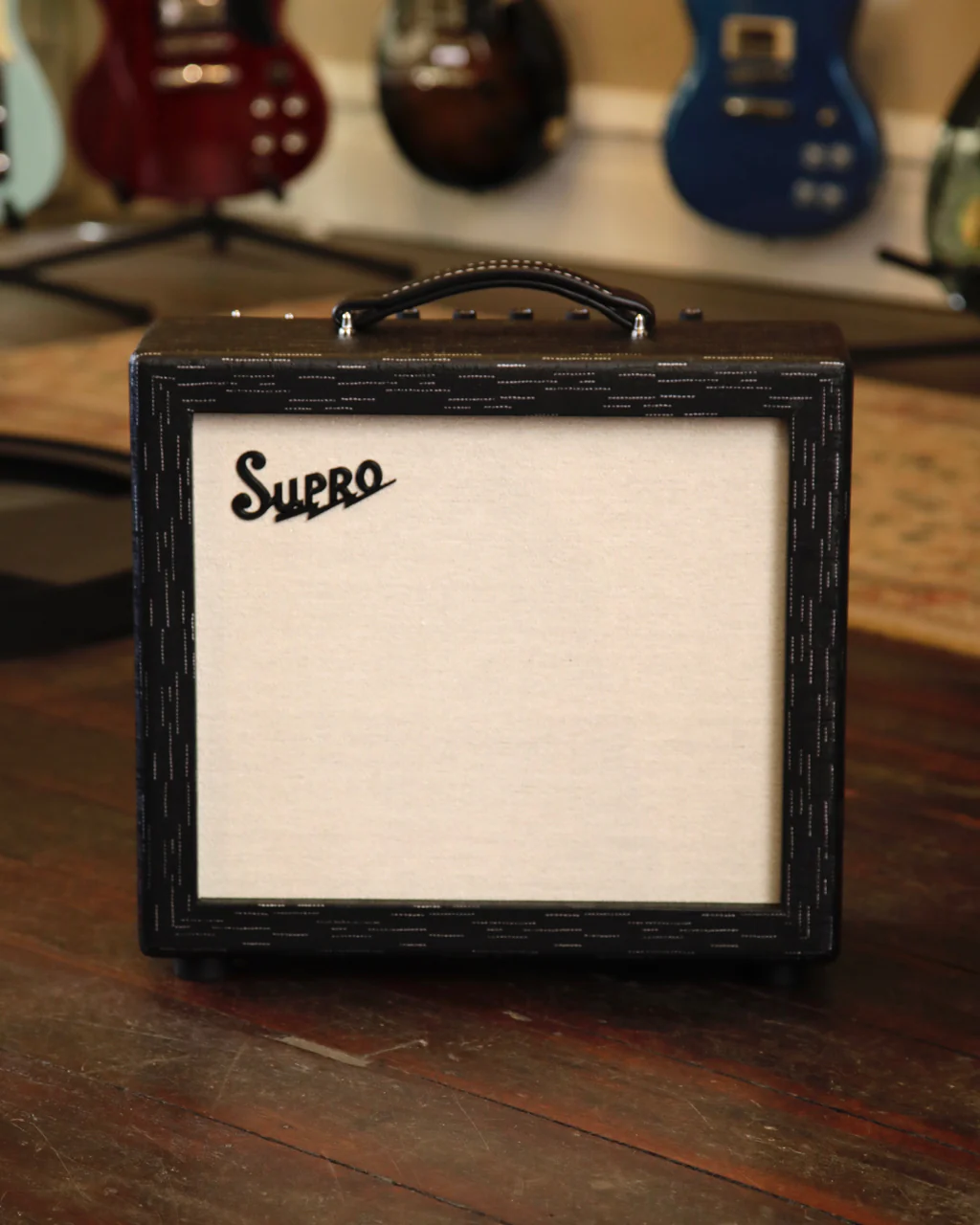 Supro Amulet 1x12" Combo Amplifier Black Scandia