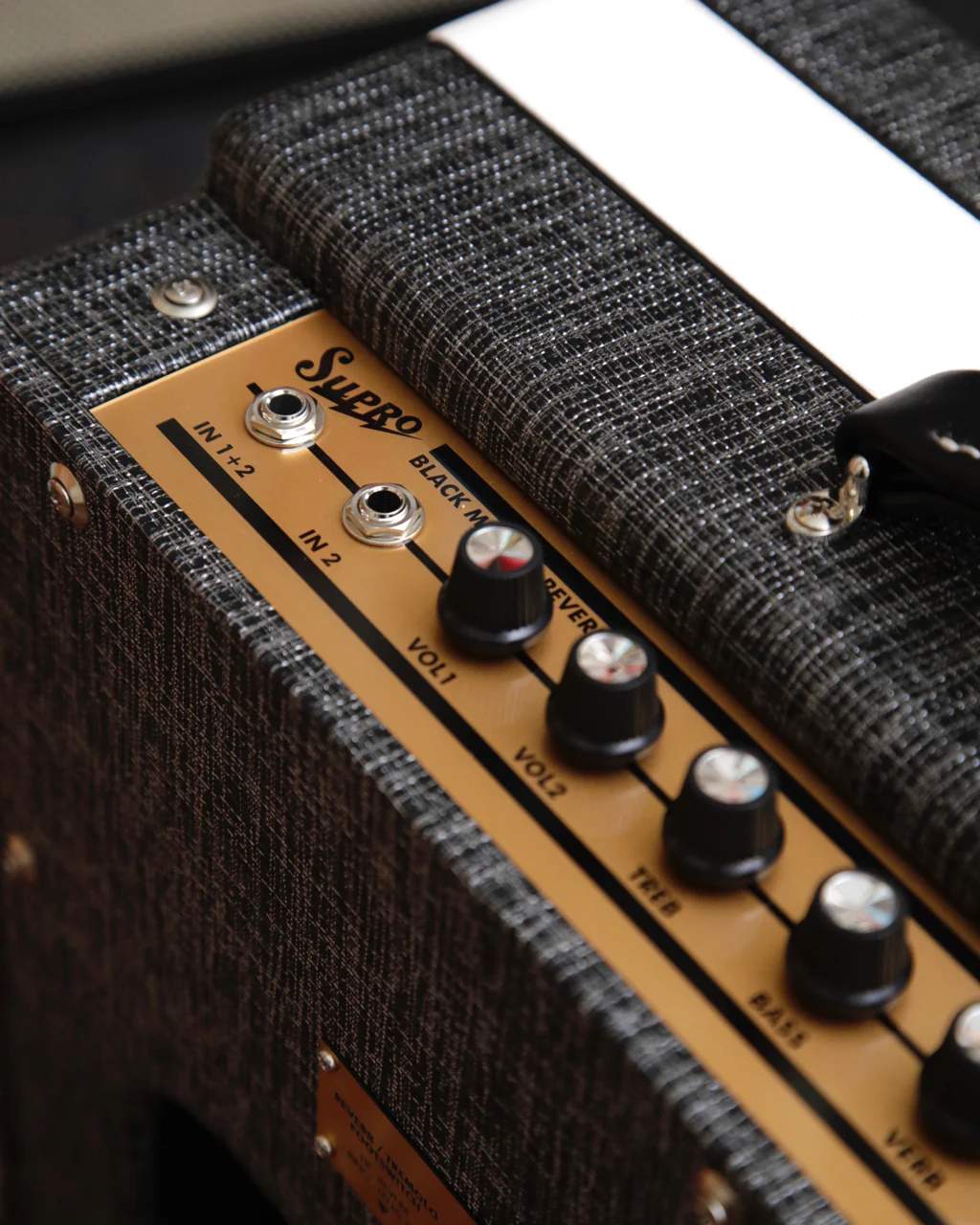 Supro Black Magick Reverb Combo Amplifier Black Rhino - Image 4