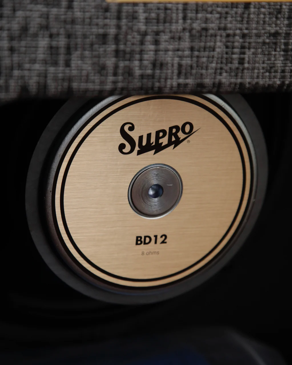 Supro Black Magick Reverb Combo Amplifier Black Rhino - Image 7