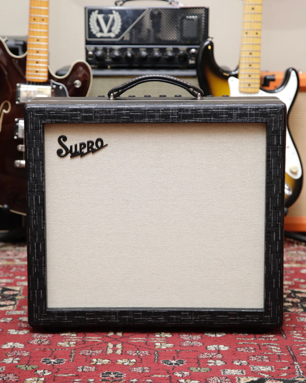 Supro Royale 1x12 Combo Amplifier Black Scandia