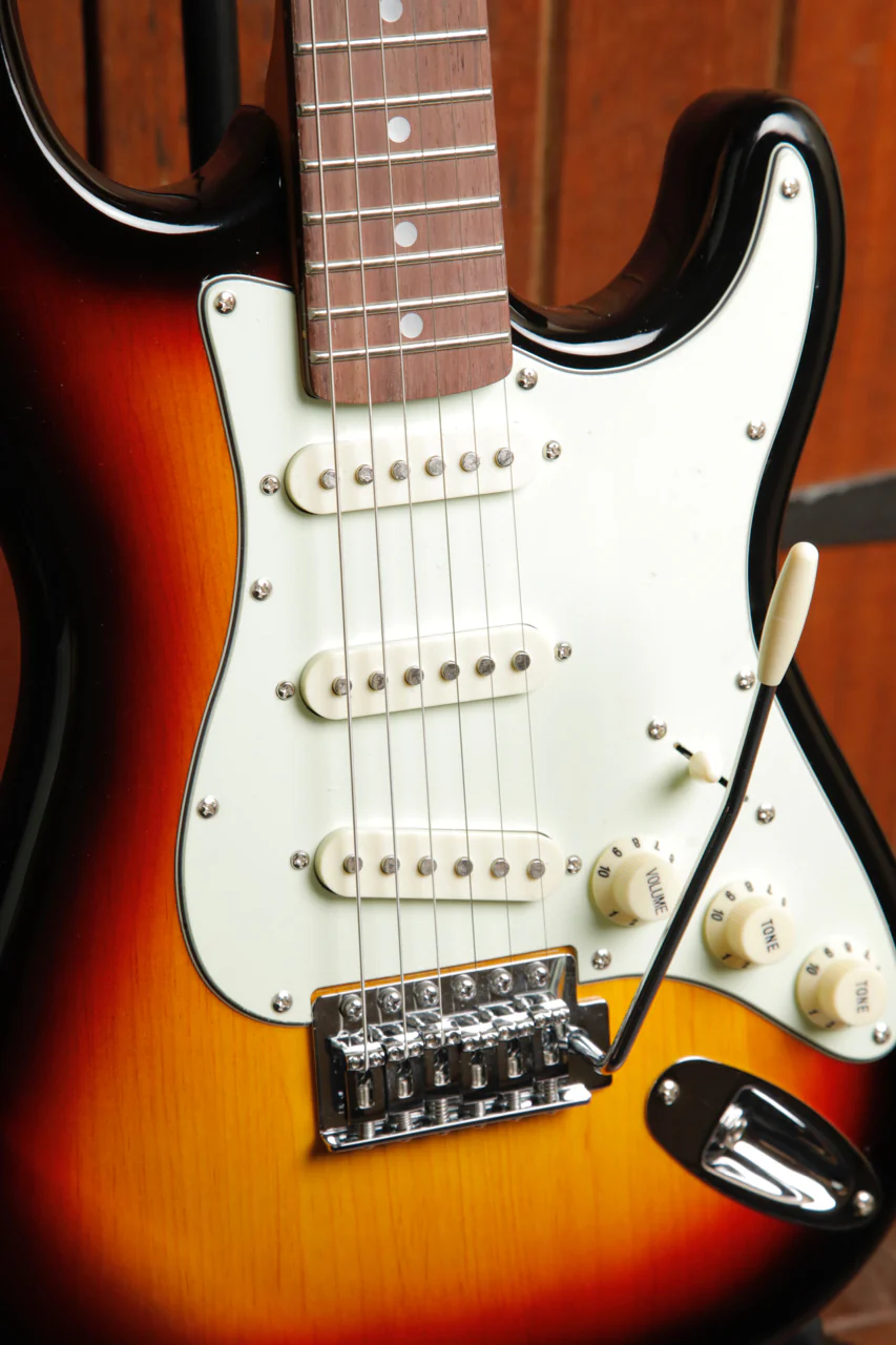 SX Mini 3/4 Vintage Style Electric Guitar Sunburst - Image 5