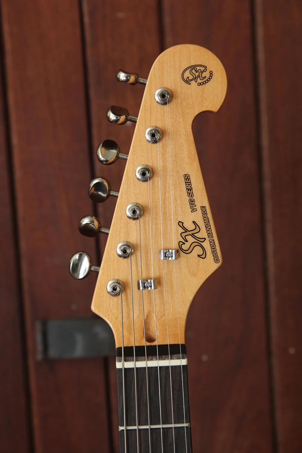 SX Vintage Style Electric Guitar Black with Bag - Image 6