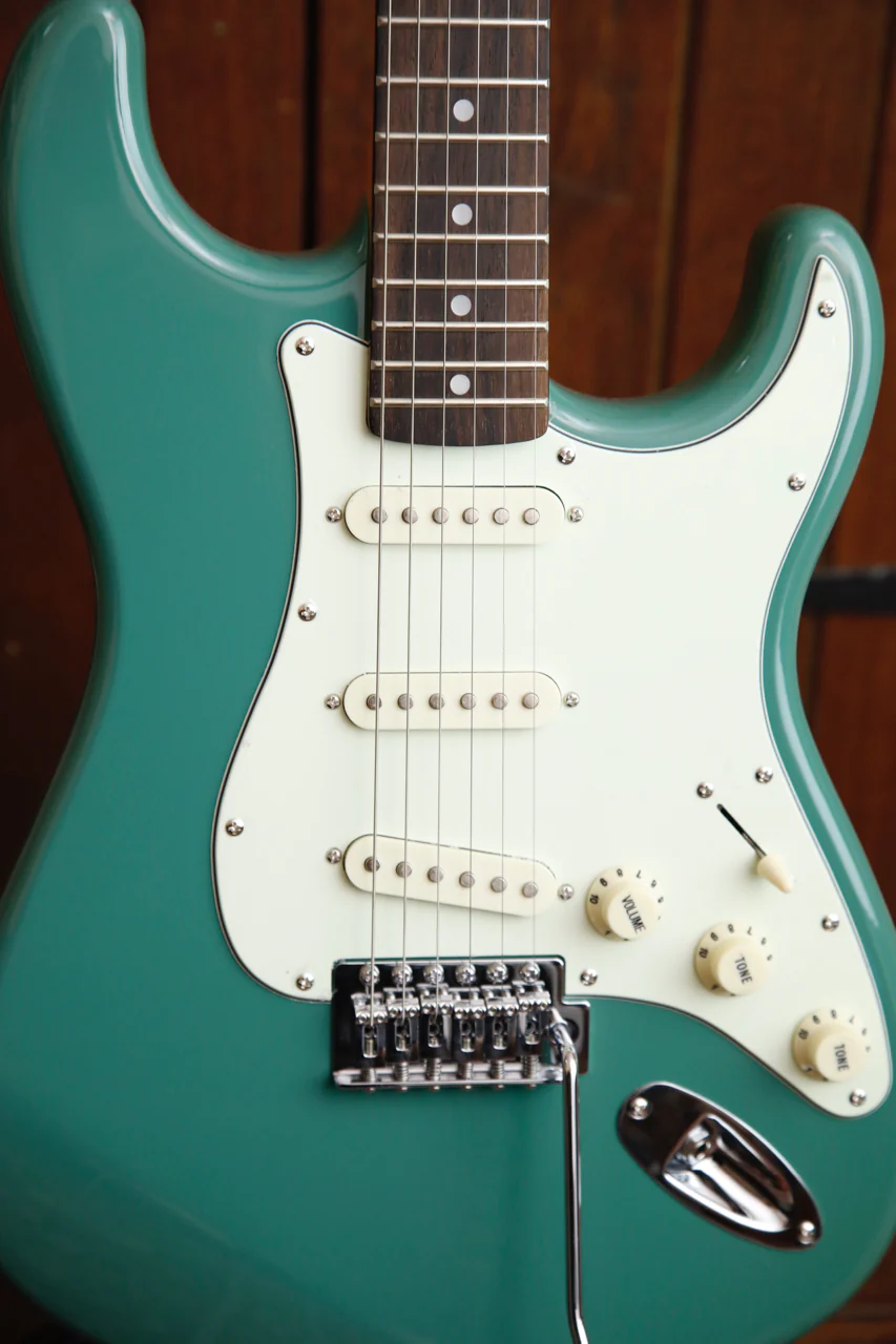 SX Vintage Style Electric Guitar Vintage Green With Bag - Image 5