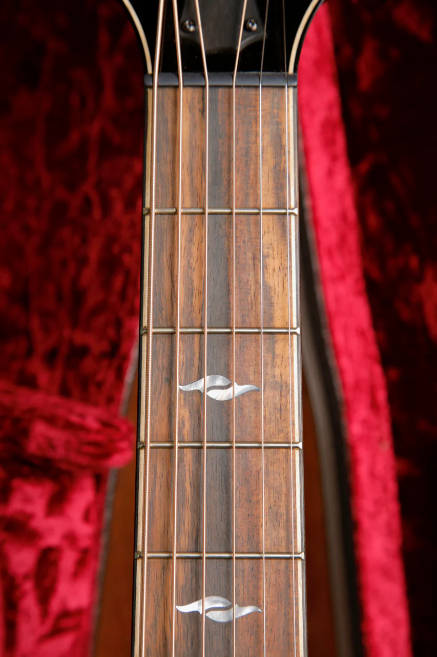 Taylor 814ce Grand Auditorium Acoustic-Electric Guitar - Image 4