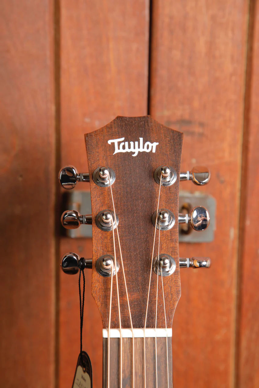 Taylor Baby Taylor BT1e Layered Walnut Travel Acoustic Electric Guitar - Image 3