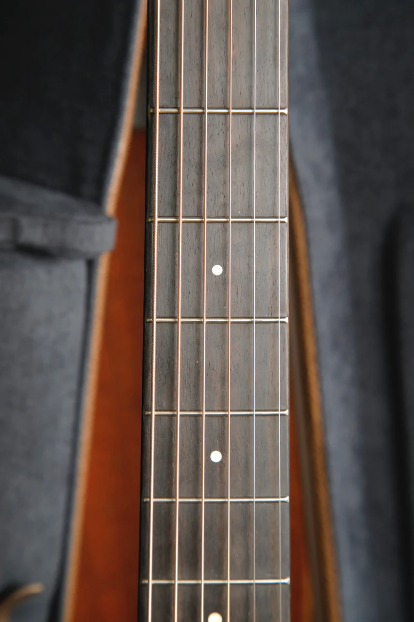 Taylor Gold Label 517e Blacktop Spruce / Mahogany Acoustic-Electric Guitar - Image 4