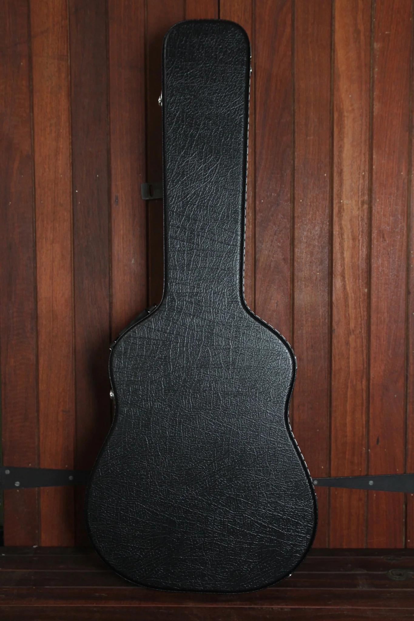 V-Case Acoustic Guitar Case HC1001 / HC1005