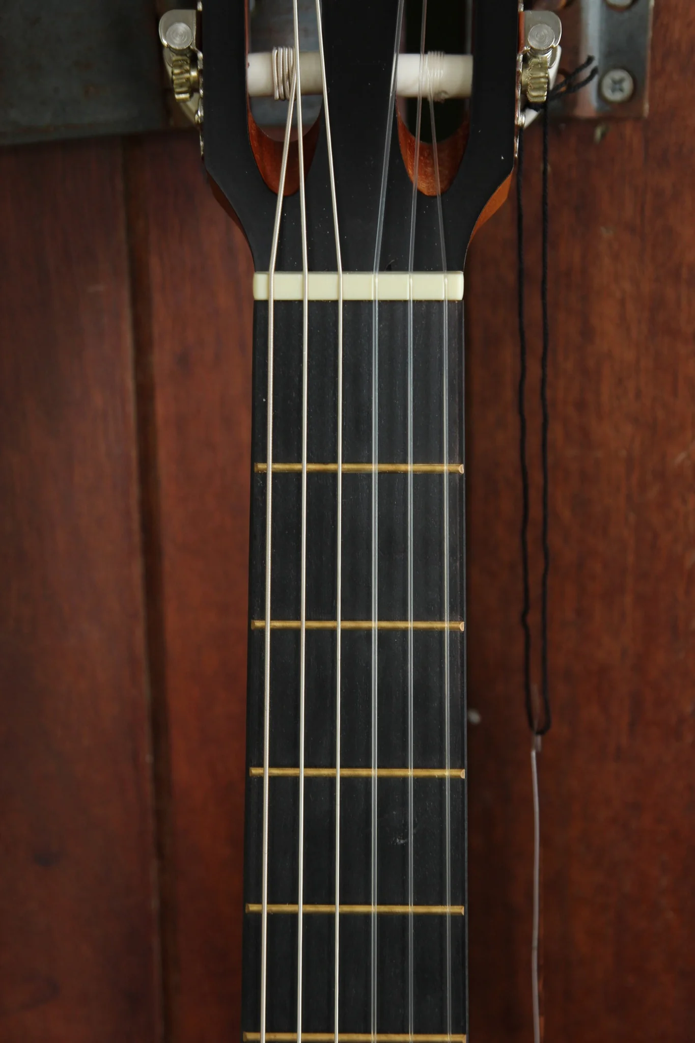 Valencia 200 Series Slim Neck Classical Nylon Guitar VC204H VC203H - Image 4