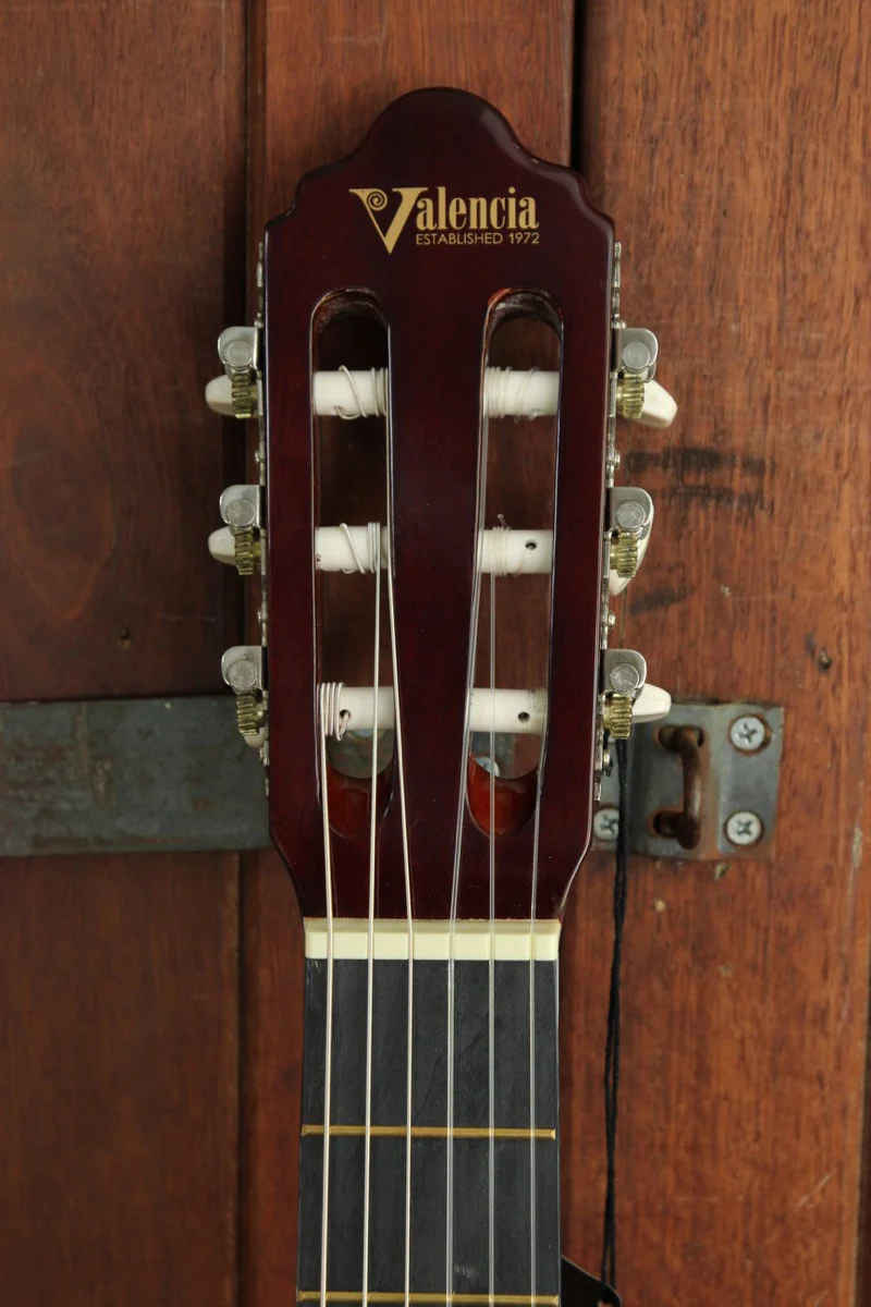Valencia VC104CE Series Classical Nylon Acoustic-Electric Guitar - Image 4