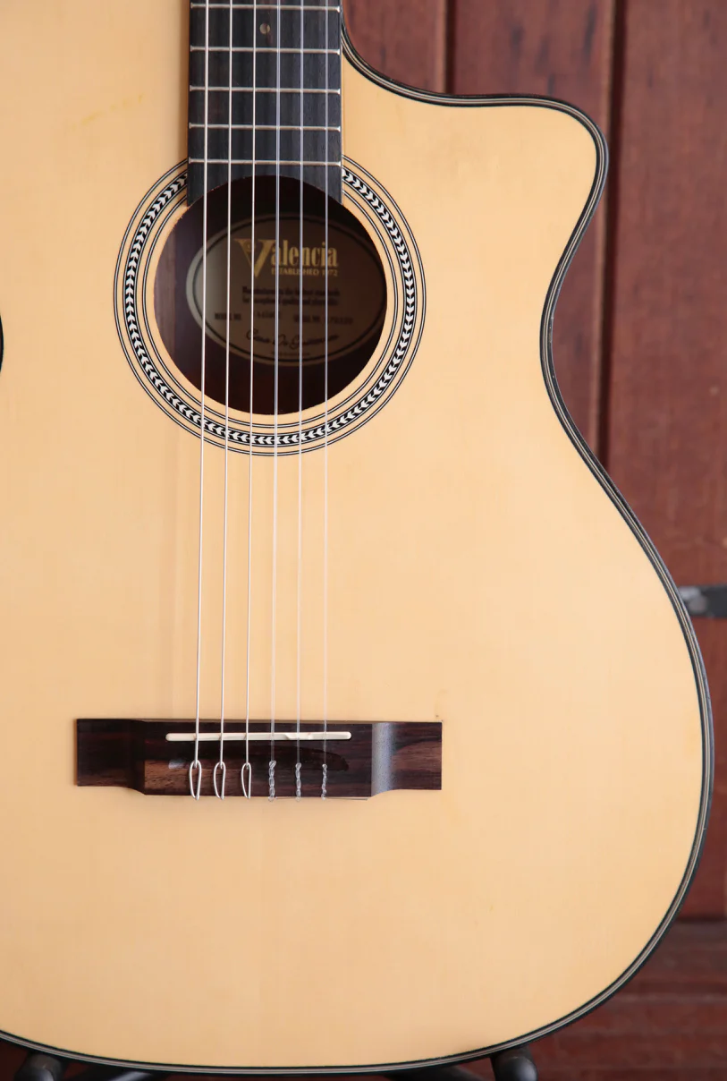 Valencia VA434CE Series Classical Nylon Acoustic-Electric Guitar - Image 4