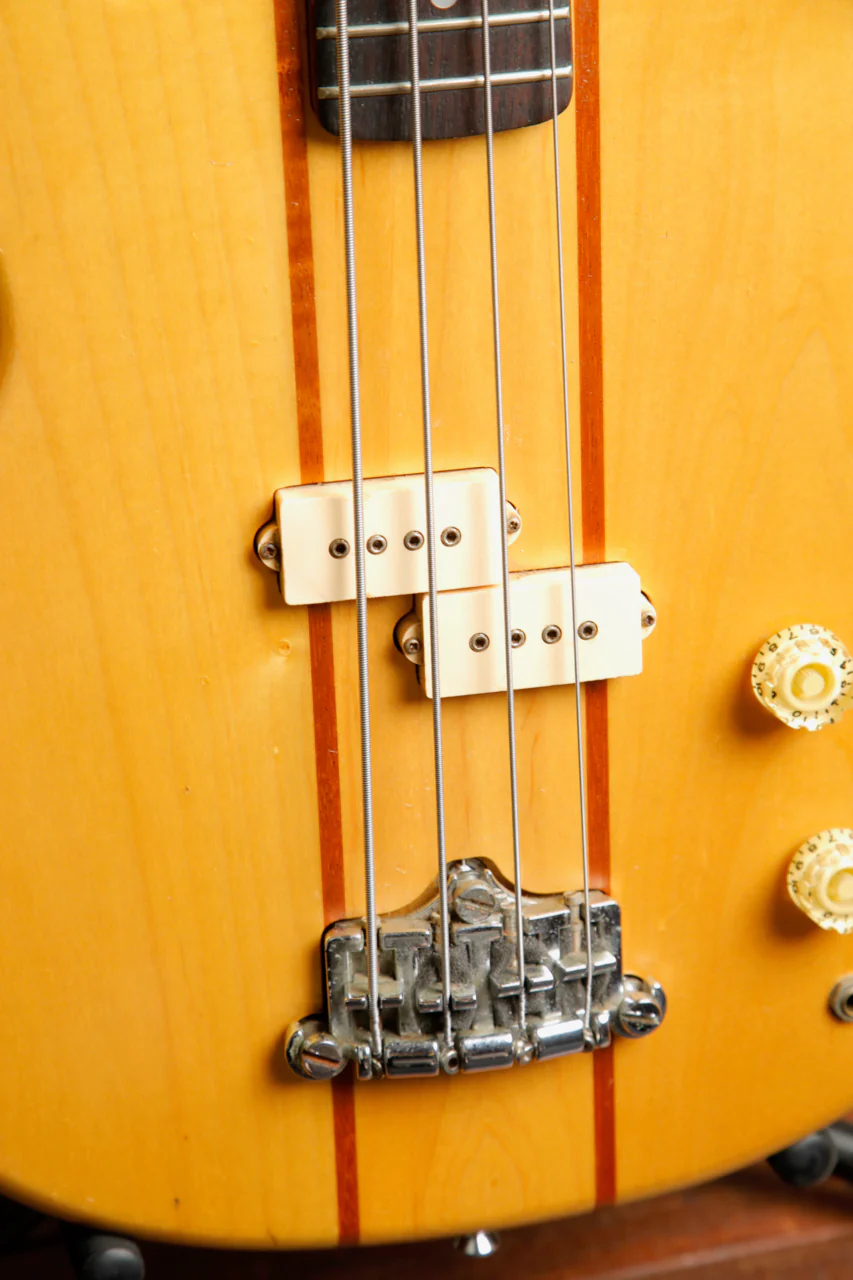 Vantage Bass VS650B Bass Guitar Made In Japan 1980s Pre-Owned - Image 6