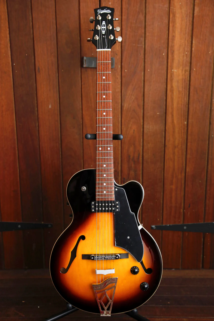 Vox Giulietta VGA-3D Sunburst Archtop Electric Guitar - Image 2