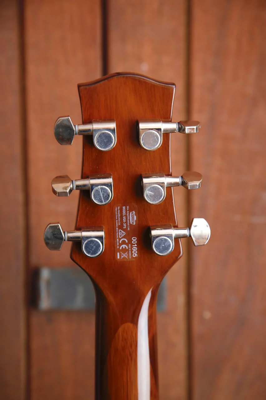Vox Giulietta VGA-3PS Natural Archtop Electric Guitar - Image 10