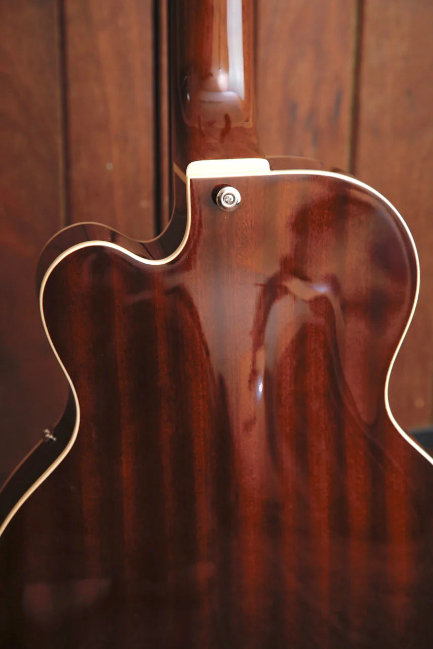 Vox Giulietta VGA-3PS Natural Archtop Electric Guitar - Image 12