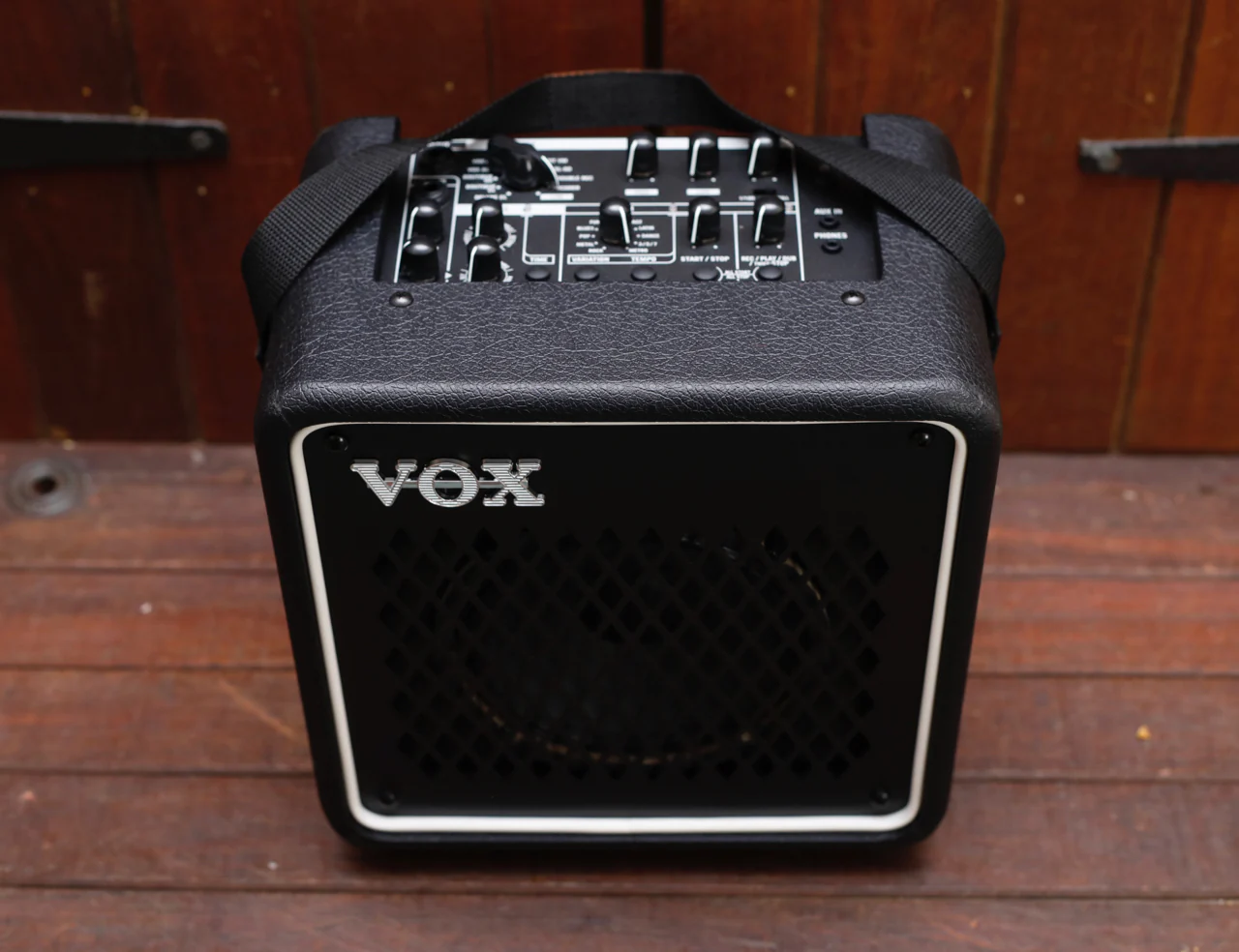 Vox Mini Go 3 Portable Guitar Amplifier - Image 2