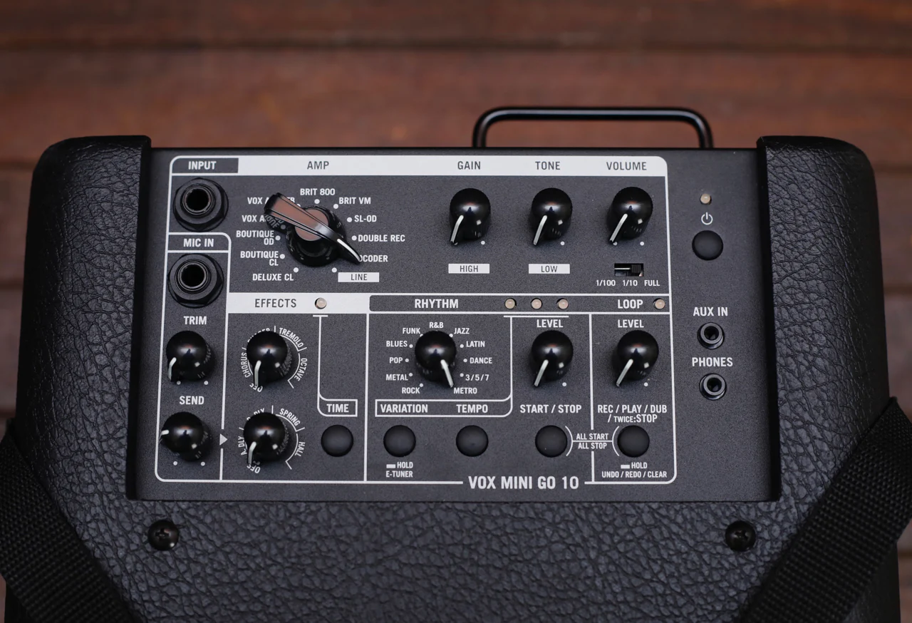 Vox Mini Go 3 Portable Guitar Amplifier - Image 3