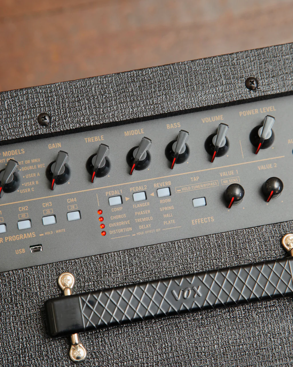Vox VT100X Valvetronics 100W Guitar Combo Amplifier - Image 5